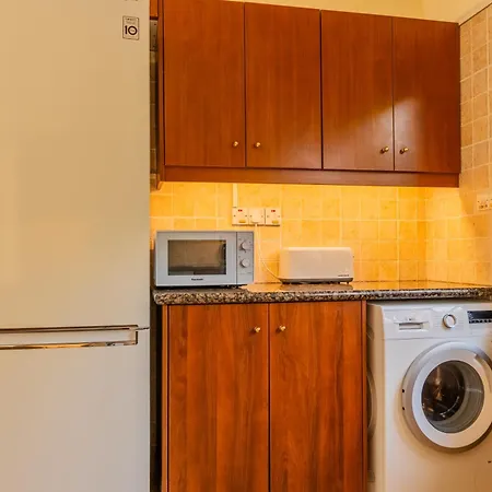 Pleiades - Sea Views, Private Pool & Hot Tub *