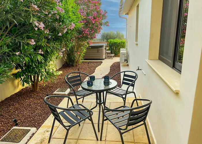 Pleiades - Sea Views, Private Pool & Hot Tub Βίλα