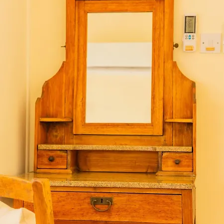 Pleiades - Sea Views, Private Pool & Hot Tub كوكليا