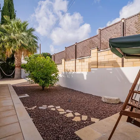 Pleiades - Sea Views, Private Pool & Hot Tub Villa Kouklia