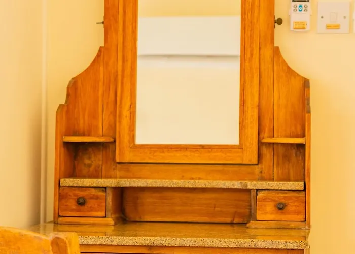 Pleiades - Sea Views, Private Pool & Hot Tub クークリア