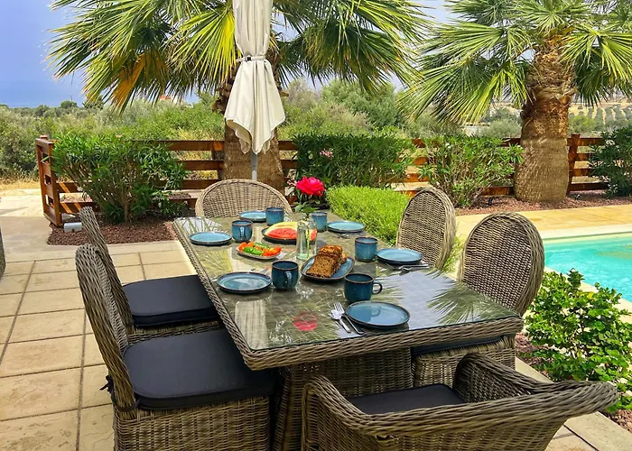 Pleiades - Sea Views, Private Pool & Hot Tub Villa Kouklia